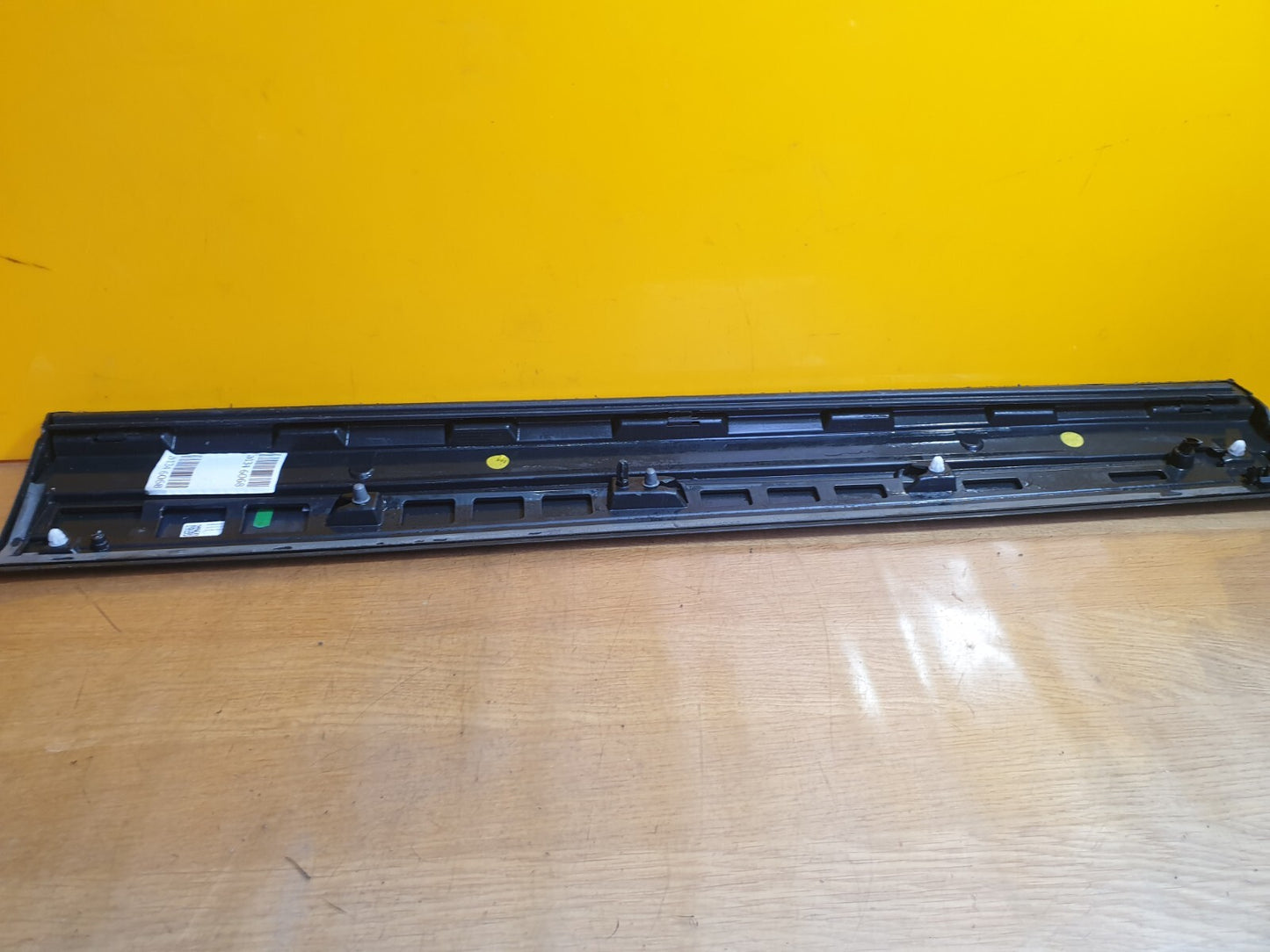 ✅AUDI Q2 S-LINE 1.4 PETROL 2017 FRONT RIGHT DOOR MOLDING GREY 81A853960B A134 - Image 9
