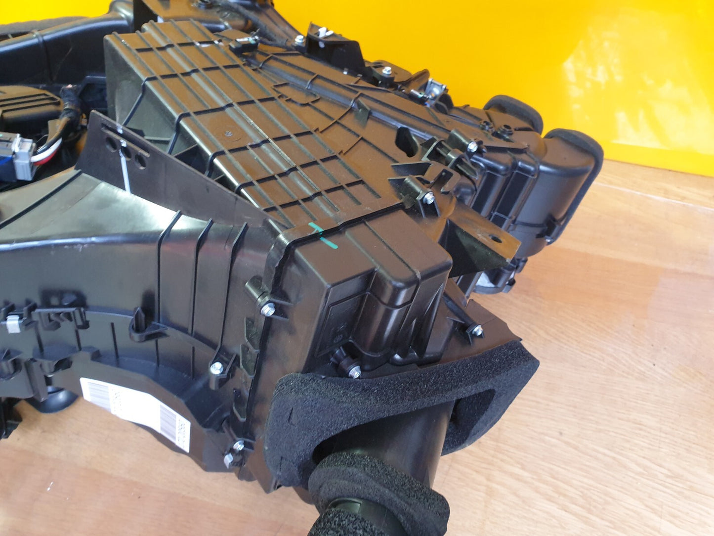 ✅2022 TESLA MODEL Y HEATER BOX MATRIX KFB1512VX-00F4J 1500627-00-A + WARRANTY - Image 2