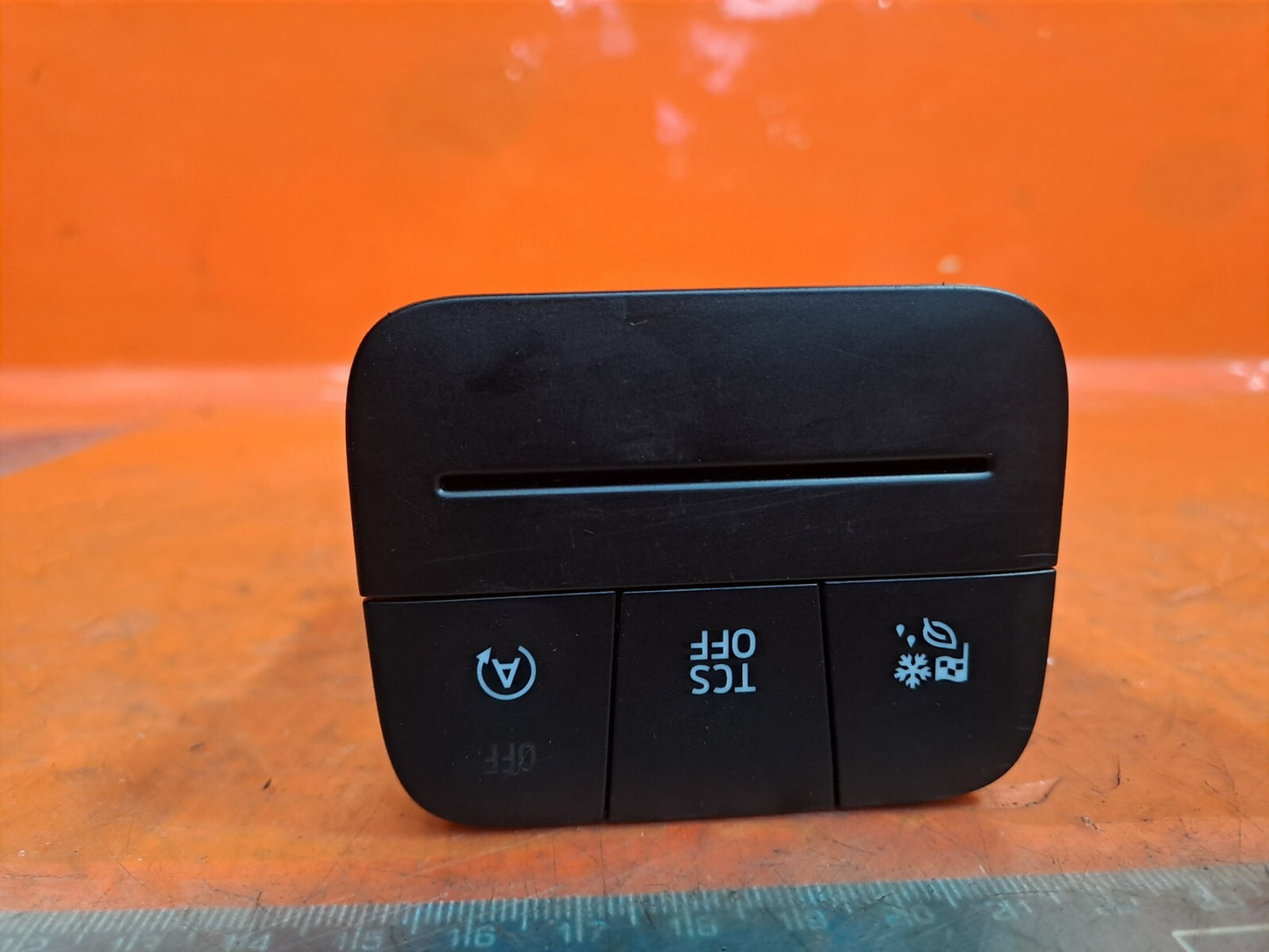 ✅2020 FORD FIESTA ACTIVE 1.0P INTERIOR SWITCH PANEL JX7T-11B573-BB A247 - Image 10
