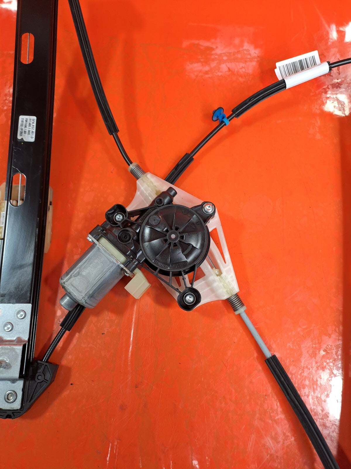 Cupra Leon VZ2 2023 1.4 Petrol Front Left Window Regulator 5FA837461D 5Q0959801C - Image 4