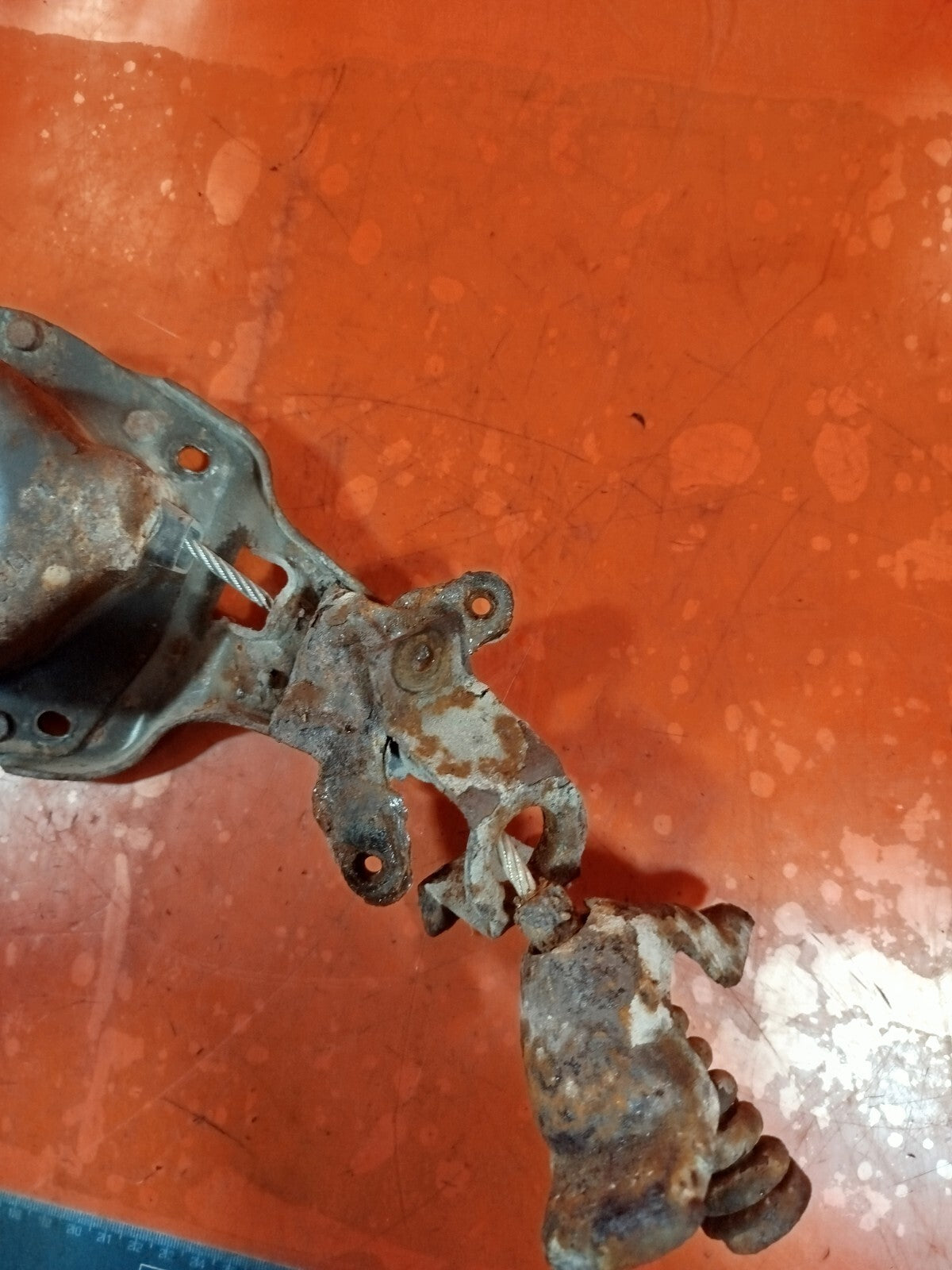 ✅2010 LAND ROVER DISCOVERY 4 L319 SPARE WHEEL CARRIER WINCH 5H22-1A486-BC A244 - Image 4
