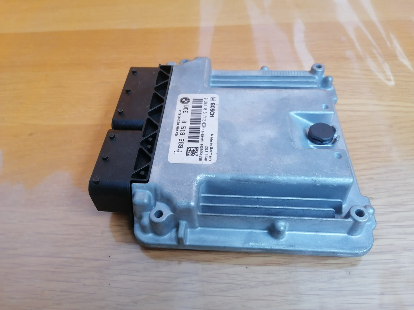BMW 3 SERIES E90 E91 2.0 DIESEL ENGINE CONTROL MODULE ECU 0281018552 8518269 X00 - Image 3