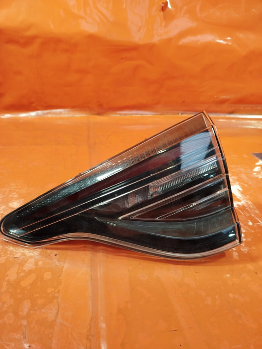 ✅RENAULT CLIO E-TECH 1.6 PETROL 2025 REAR RIGHT INNER TAIL LIGHT 265502363R A331 - Image 2