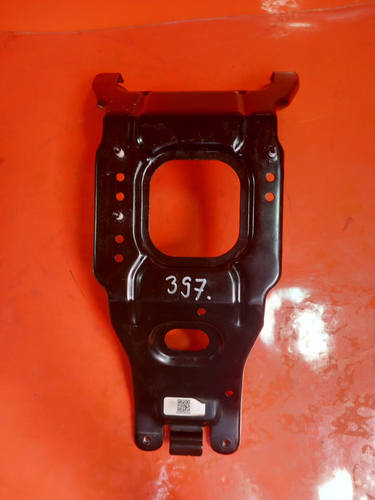 Mercedes Gle 450D AMG 3.0 Diesel 2025 Front Distance Radar Sensor Bracket A397 - Image 2