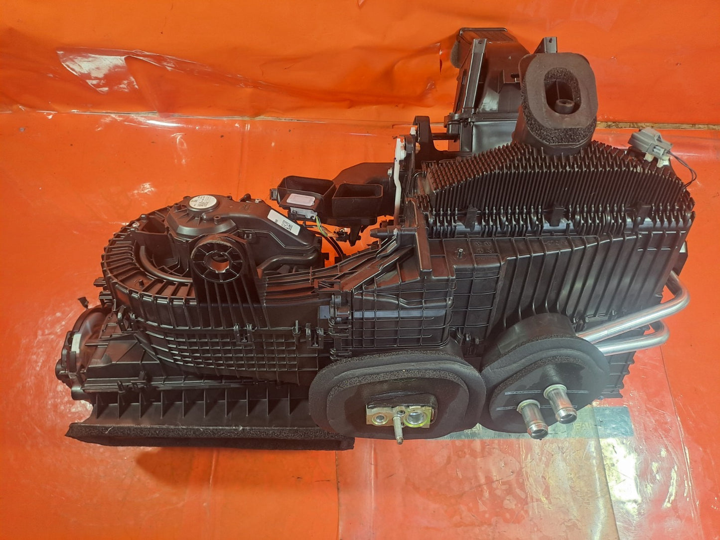 ebay-src:https://i.ebayimg.com/00/s/mtiwmfgxnjaw/z/0qoaaeswqdvplb00/$_57.jpg