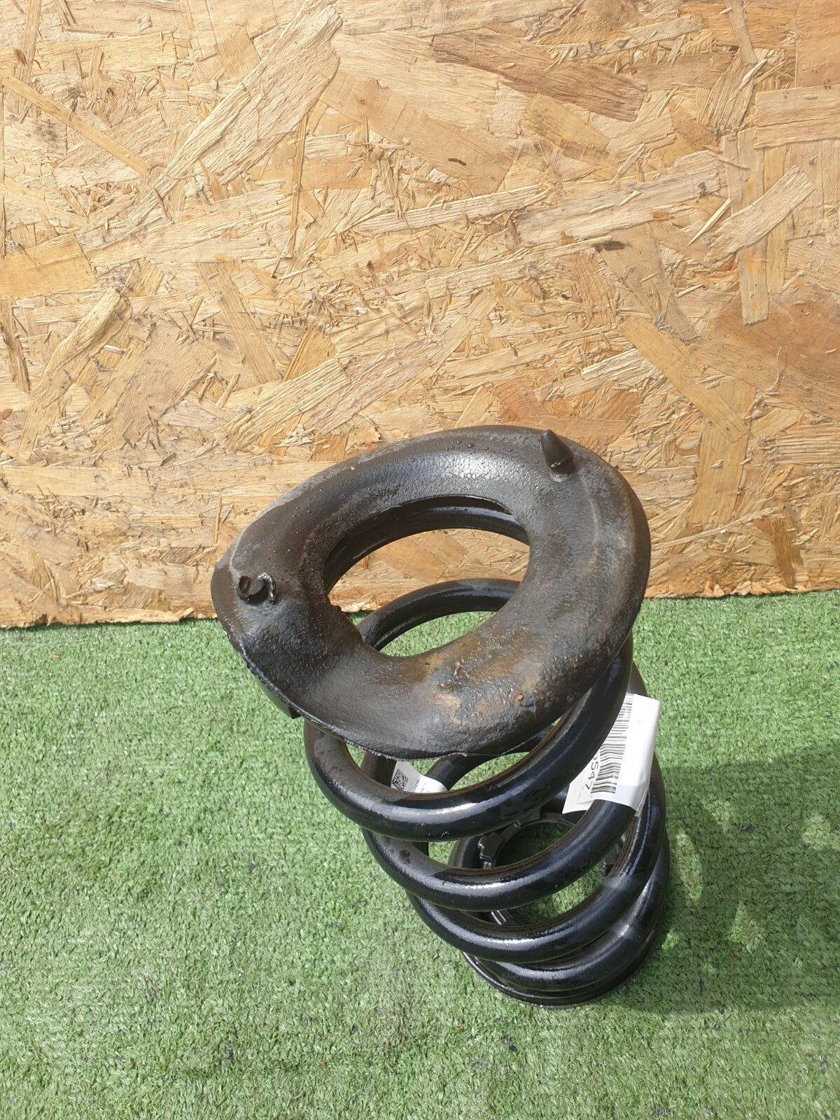 ✅2022 TESLA MODEL Y REAR LEFT/RIGHT SIDE COIL SPRING 1188474-00-B +WARRANTY A172 - Image 8
