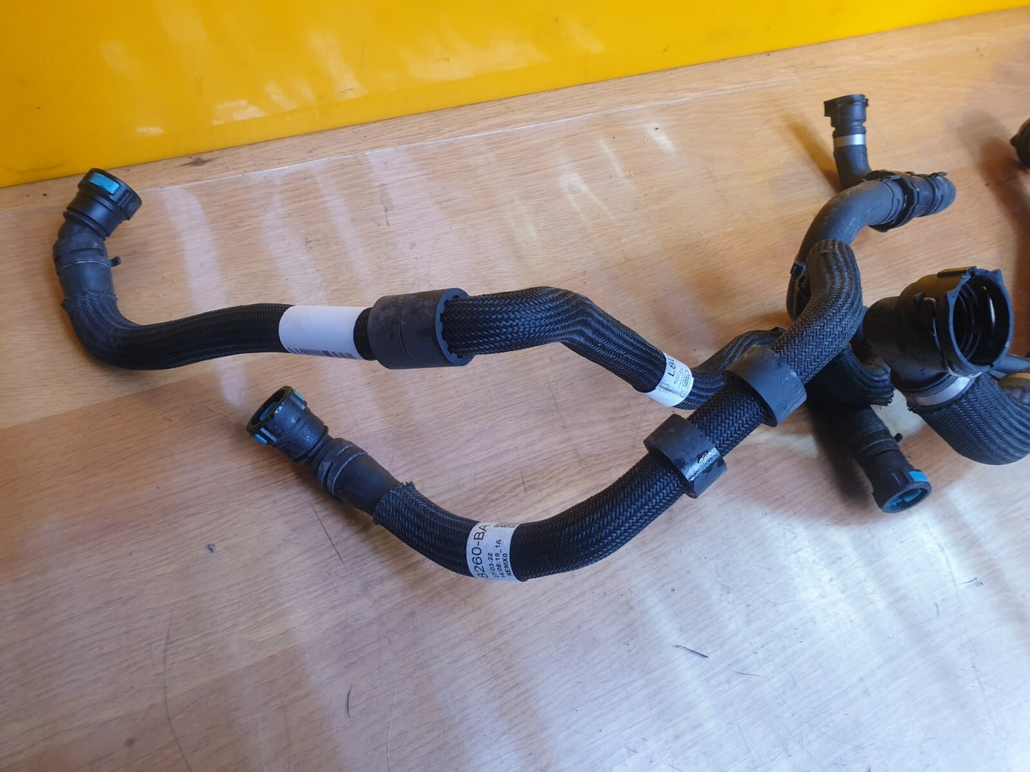 ✅2022 RANGE ROVER EVOQUE L551 1.5P PIPE HOSE L8D2-8260-BA + WARRANTY A169 - Image 4