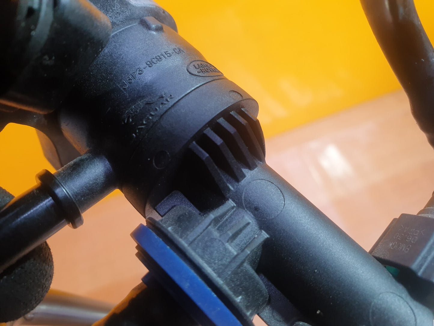 ebay-src:https://i.ebayimg.com/00/s/mtiwmfgxnjaw/z/6waaaoswivdmll0y/$_57.jpg