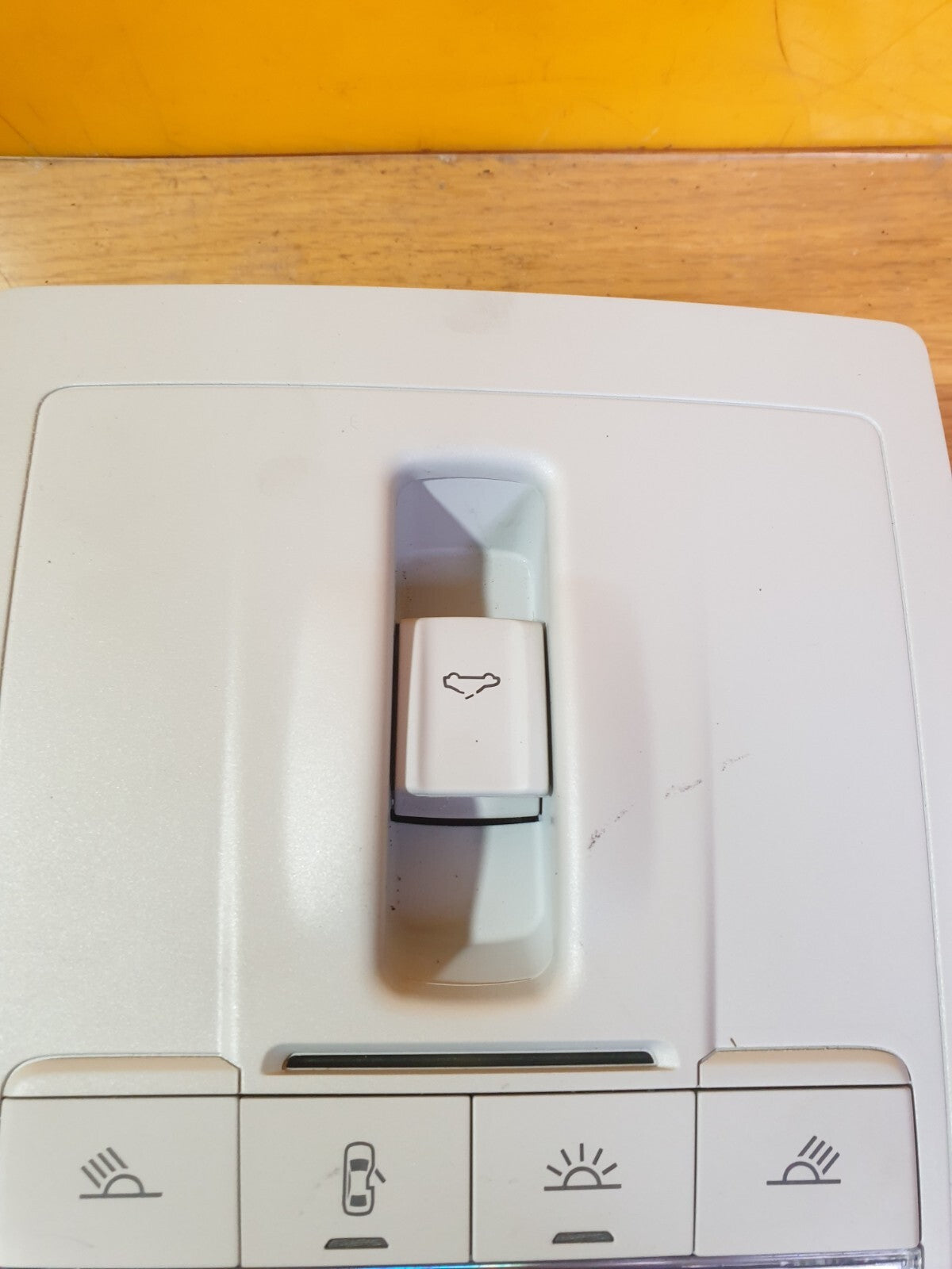 AUDI A3 E-TRON 1.4 PETROL 2015 FRONT INTERIOR ROOF LIGHT 8V0951177 5Q0951172 - Image 4