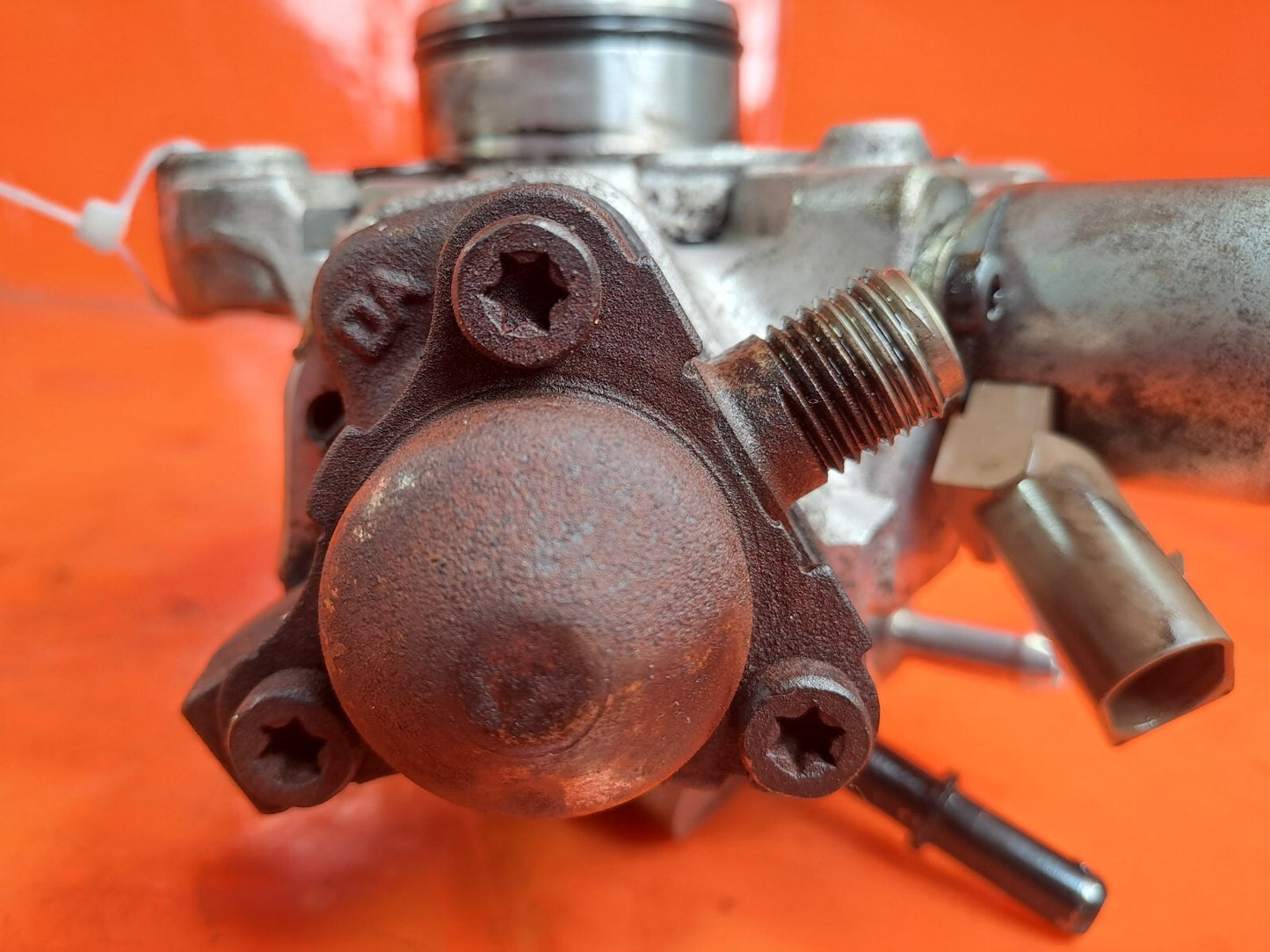 ✅2016 SSANGYONG TIVOLI ElX 1.6D HIGH PRESSURE FUEL PUMP A6730700001 + WARRANTY - Image 9