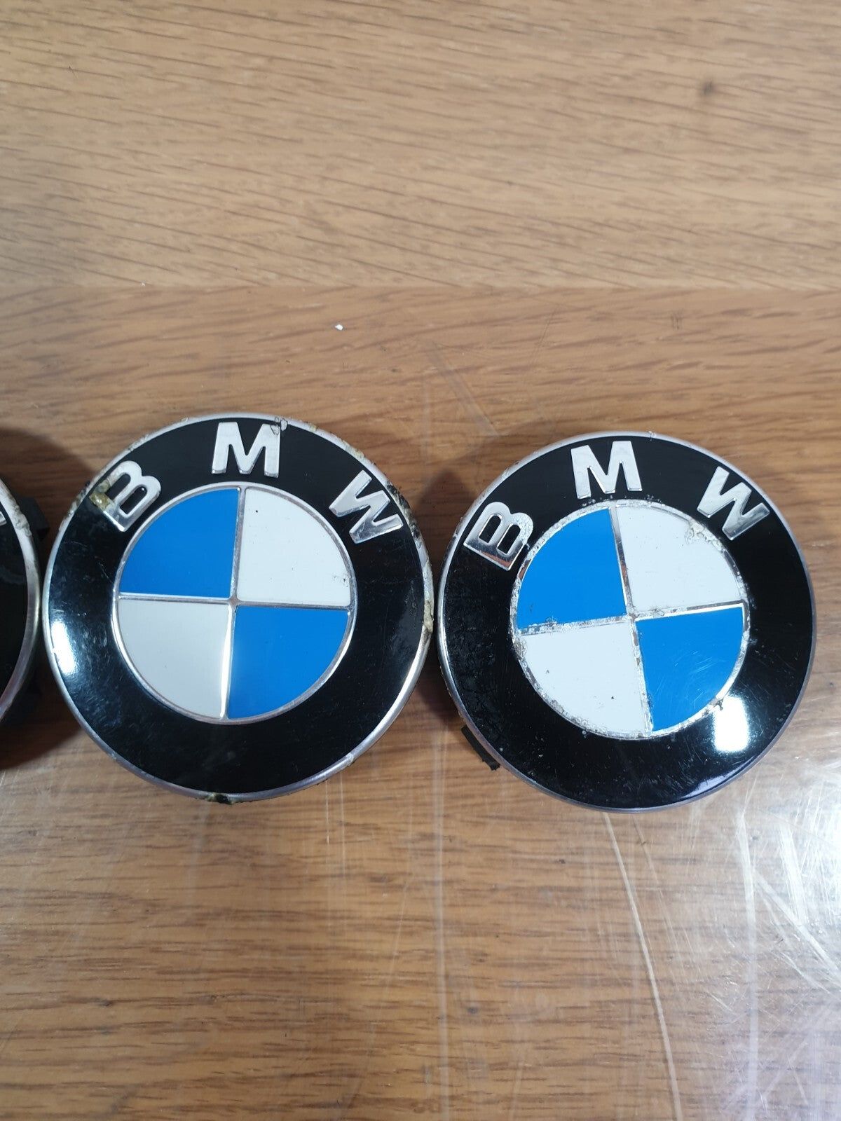 2006 BMW 7 SERIES E66 4.8P ALLOY WHEEL CENTER HUB CAP SET 6850834 +WARRANTY A208 - Image 3