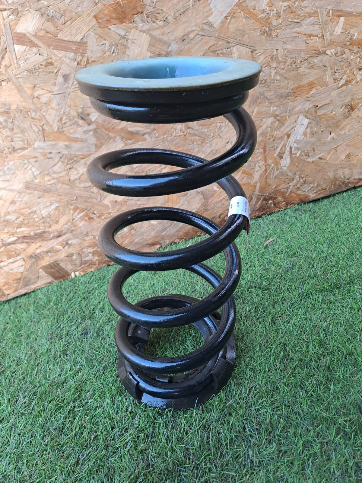 2024 TESLA MODEL 3 LONG REAR LEFT COIL SPRING 1344472-00-B + WARRANTY A207 - Image 6