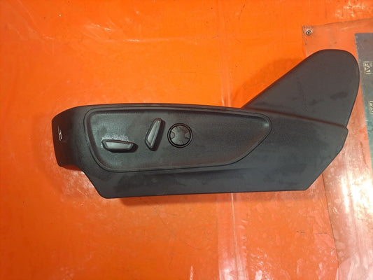 ✅FORD KUGA St-LINE 1.5 PETROL 2024 FRONT LEFT SEAT CONTROL SWITCH NX7T14B709AA - Image 2