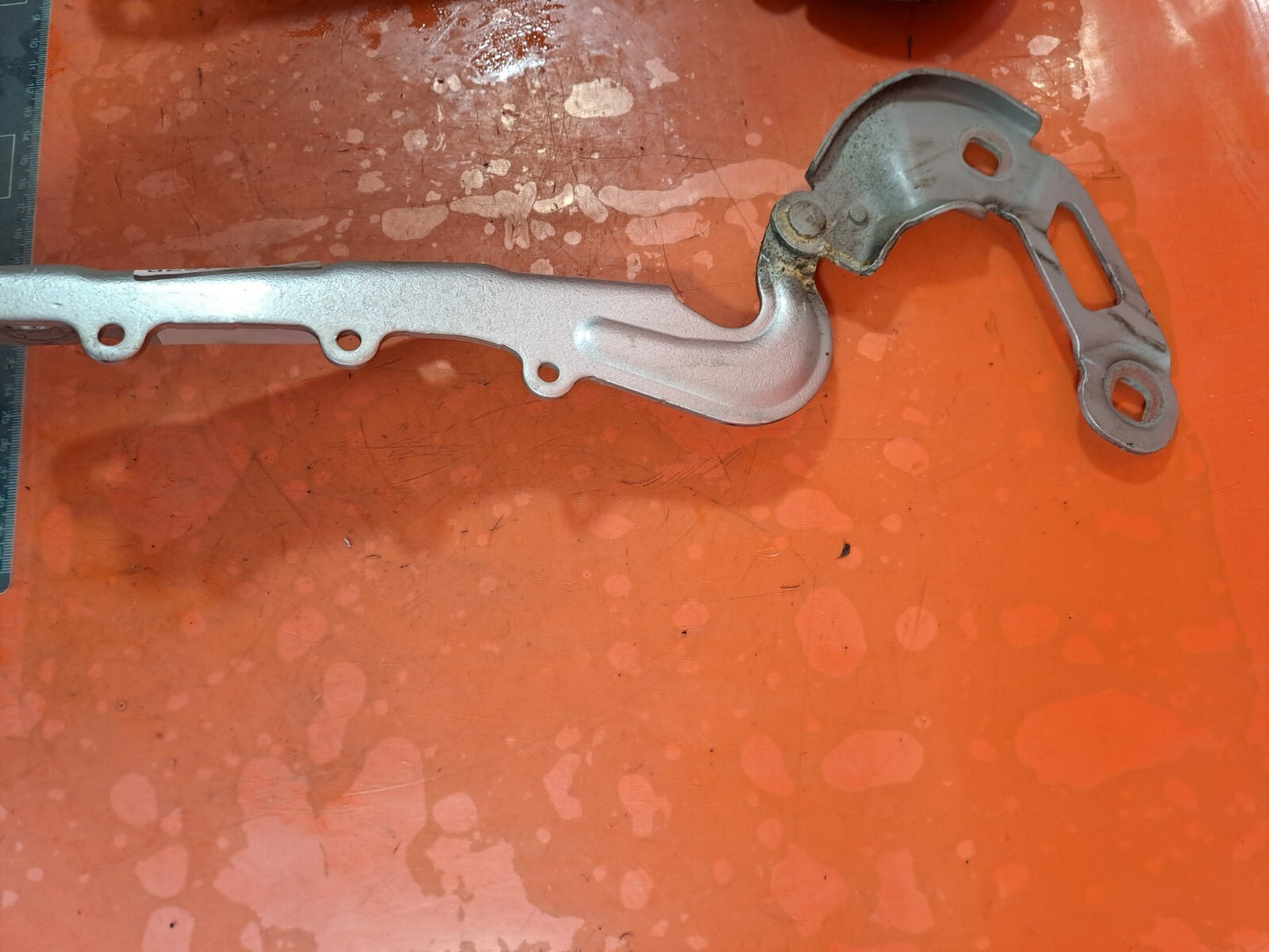 ✅Ford Focus (C 51) 2018 1.5 Diesel BONNET HINGES JX7B-A16800-AA JX7B-A16801-AA - Image 11
