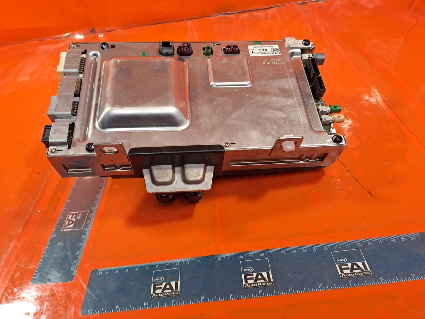 ✅2020 TESLA MODEL 3 SAT NAV CONTROL ECU 1462554-05-K + WARRANTY A266 - Image 9