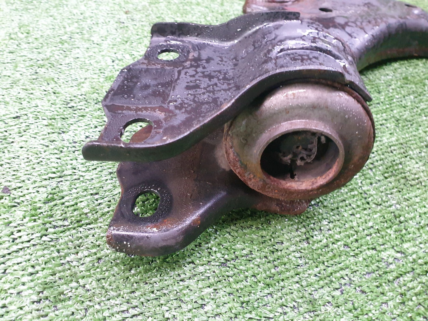 ✅2018 LAND ROVER DISCOVERY SPORT L550 FRONT RIGHT LOWER WISHBONE ARM FK72-3A052 - Image 6
