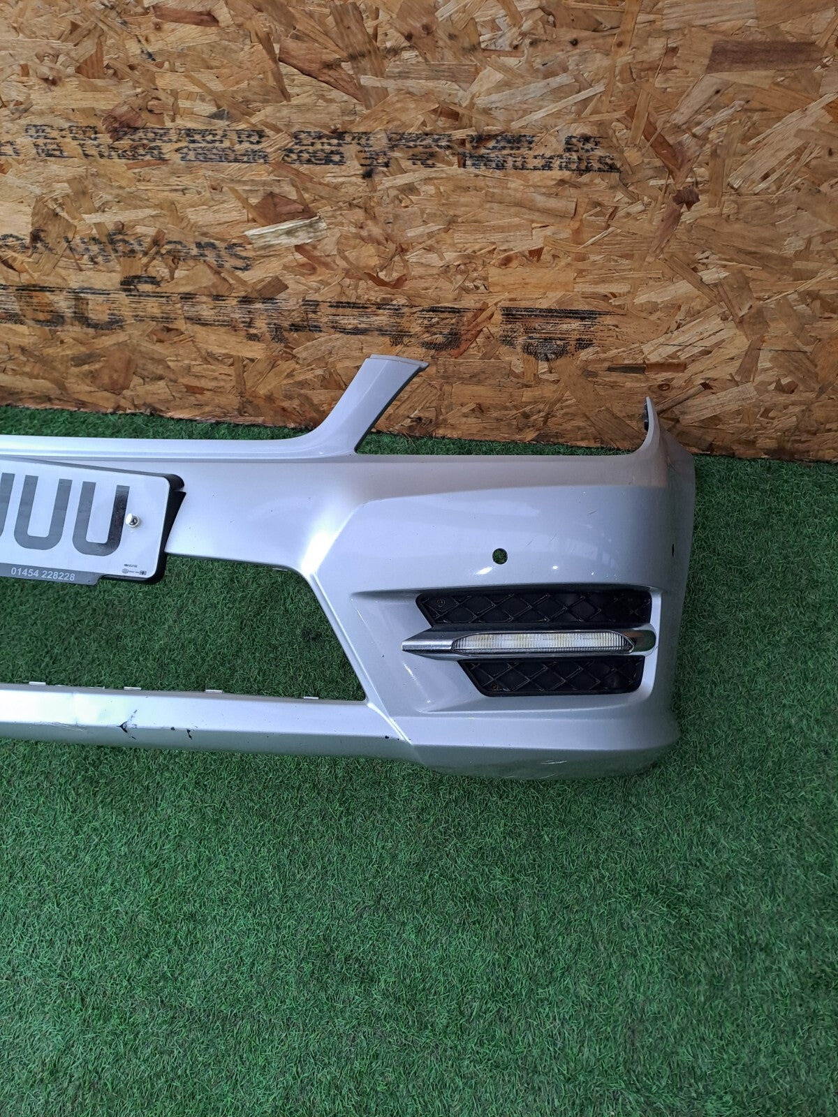 MERCEDES W204 C220 AMG SPORT 2.1 DIESEL 2012 FRONT BUMPER SILVER Warranty A238 - Image 3