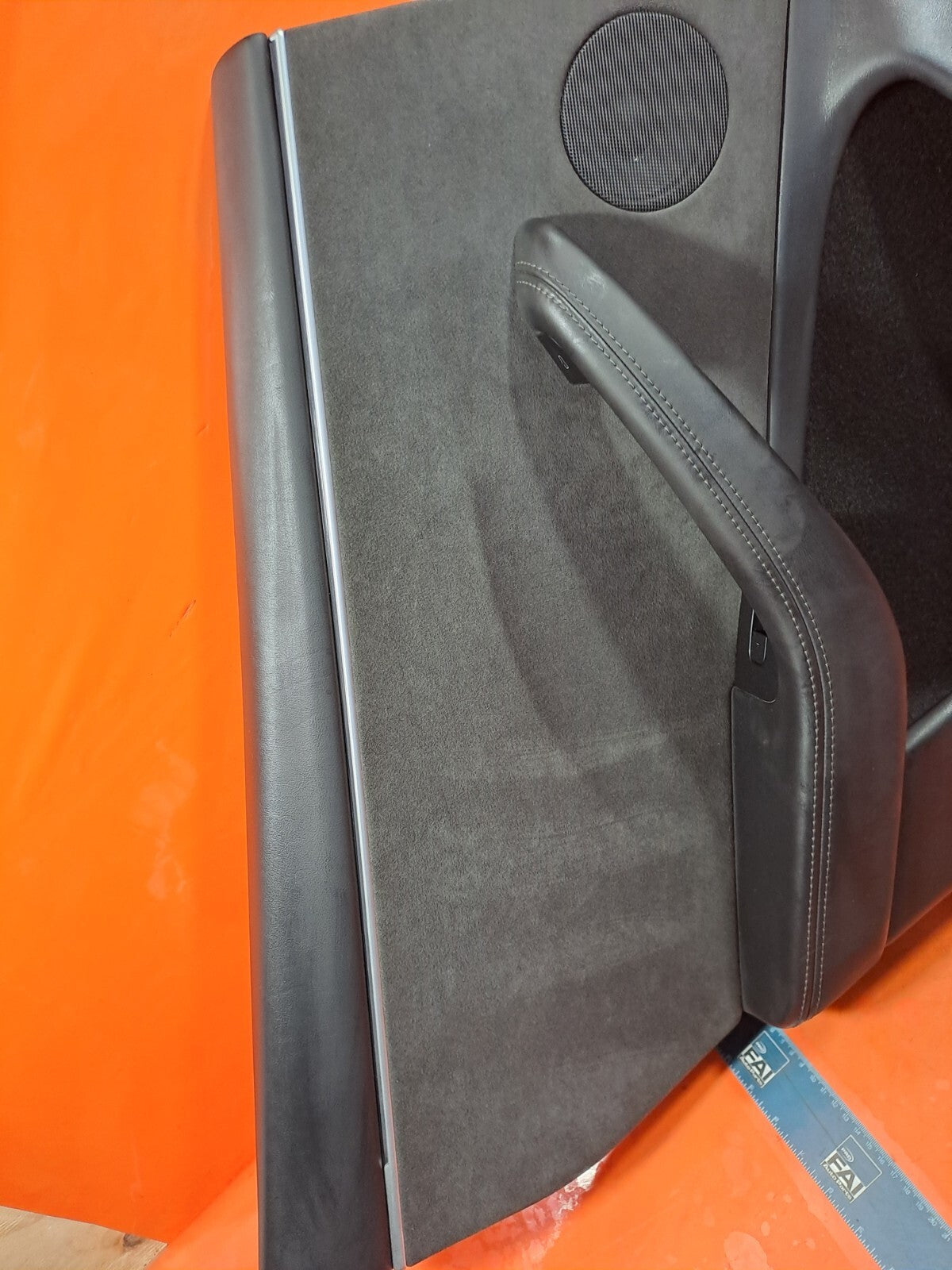 TESLA MODEL 3 LONG 2024 REAR LEFT DOOR CARD 1079742-00-C 1776472-10-B Warranty - Image 4
