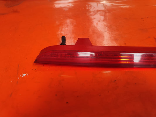 2016 Audi Q5 8R Rear Third Brake Light 8R0945097A Warranty A152 - Image 2