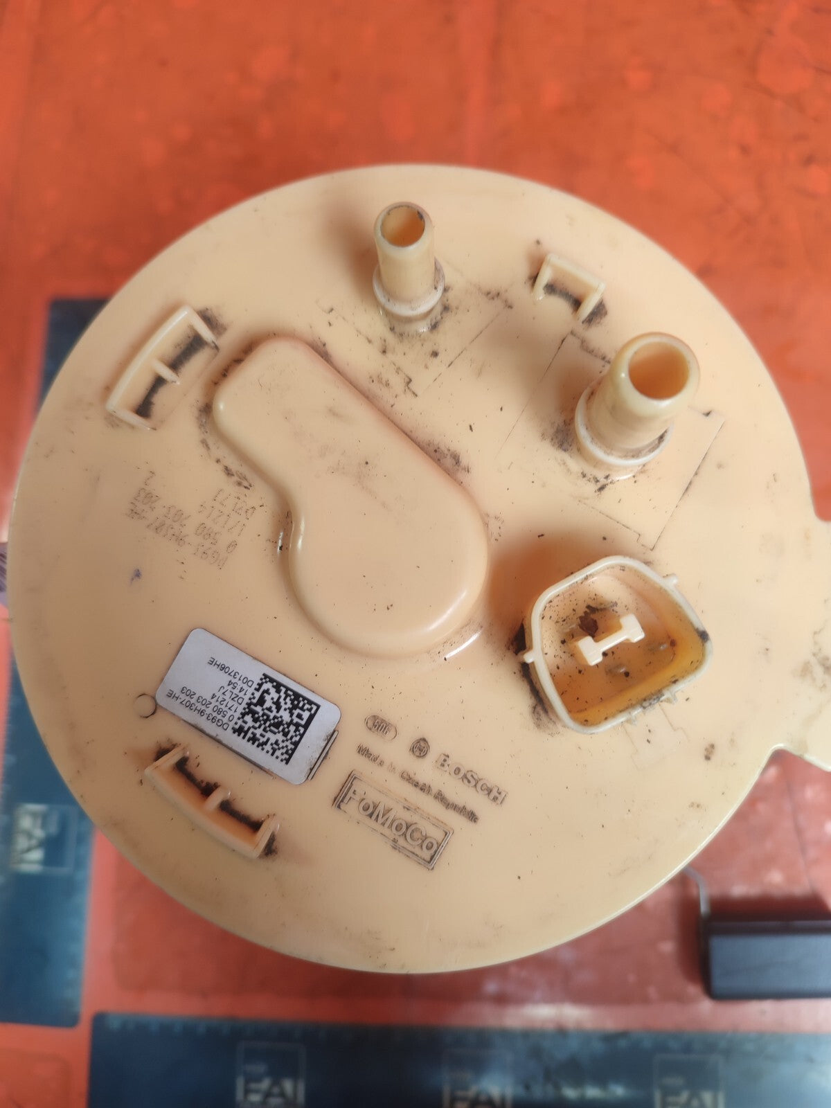 ✅2015 FORD MONDEO MK5 2.0D FUEL PUMP SENDER UNIT DG939H307HE + WARRANTY - Image 2