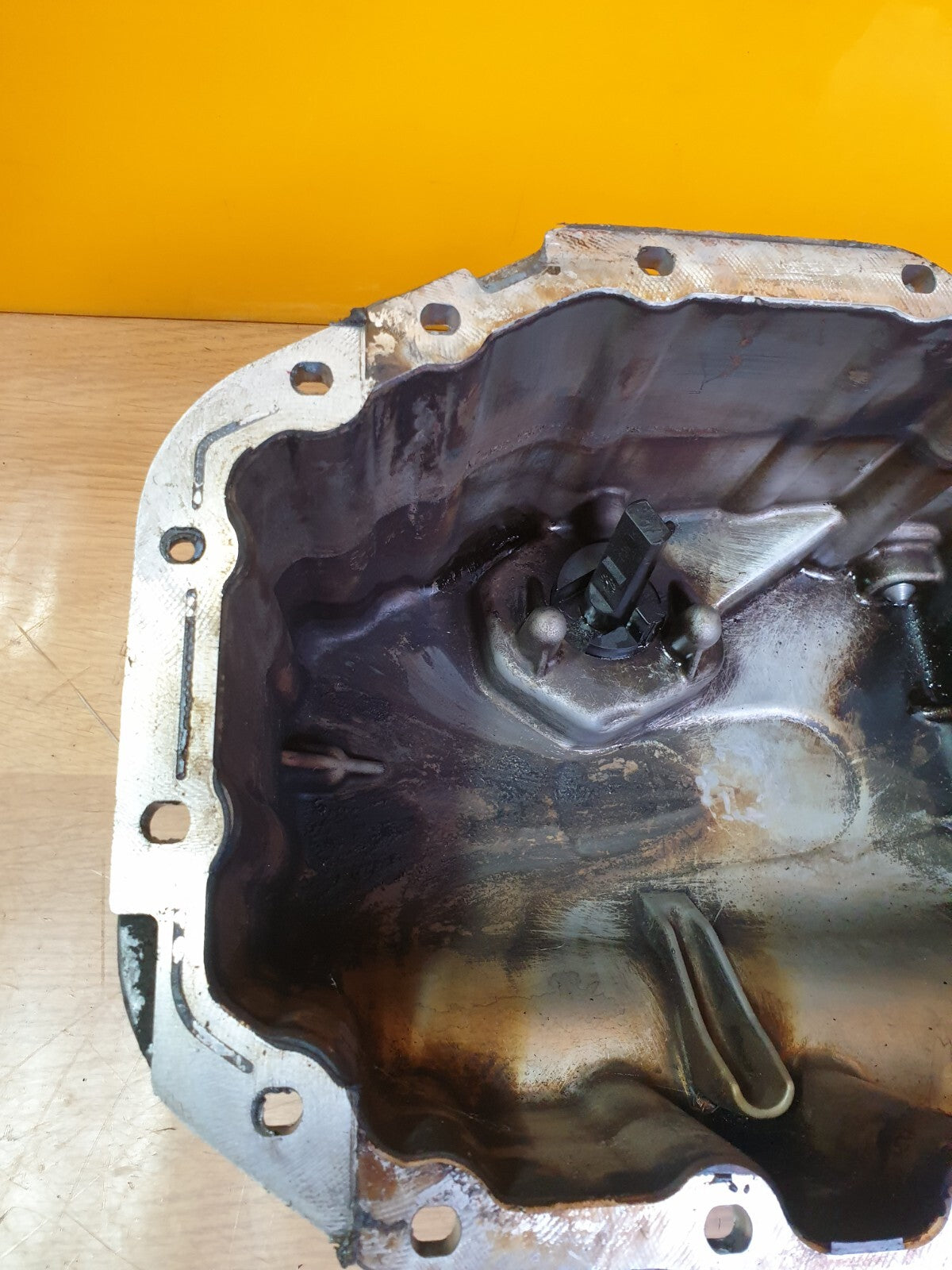 ✅AUDI A1 SPORT 1.4 PETROL 2011 ENGINE OIL SUMP & SENSOR 03C103603T Warranty A139 - Image 11