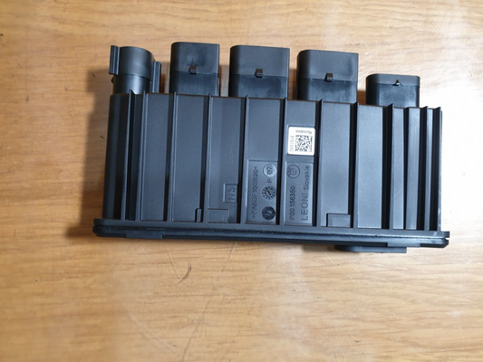 2023 BMW 1 Series F40 Integrated Supply Module 8661071 Warranty A151 - Image 2