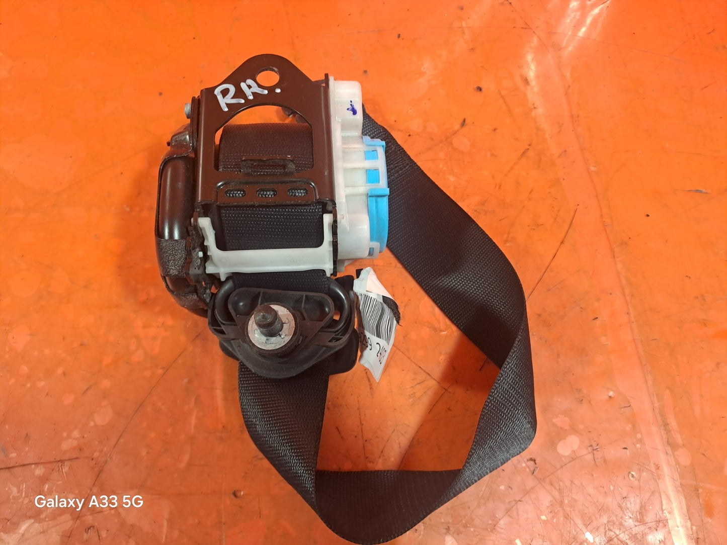 ✅2012 MERCEDES B CLASS W246 SEAT BELT REAR RIGHT A2468602885 + WARRANTY A299 - Image 1