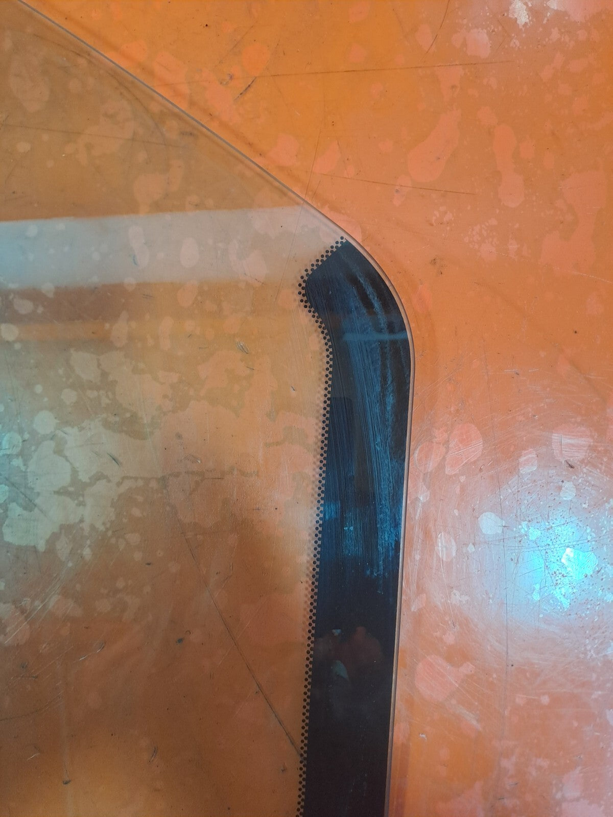 ✅RENAULT TRAFIC MK3 Sl27 1.6 DIESEL 2015 FRONT RIGHT DOOR QUARTER WINDOW GLASS - Image 9