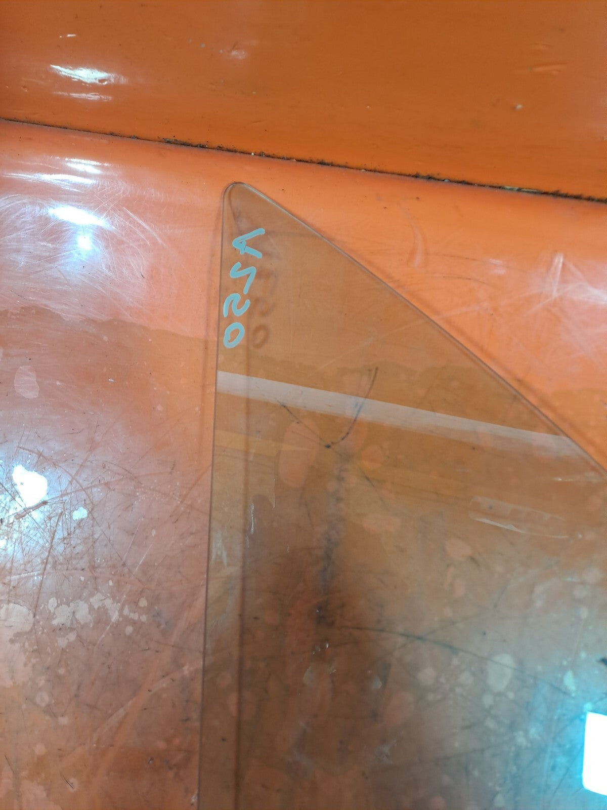 ✅RENAULT TRAFIC MK3 Sl27 1.6 DIESEL 2015 FRONT RIGHT DOOR QUARTER WINDOW GLASS - Image 11