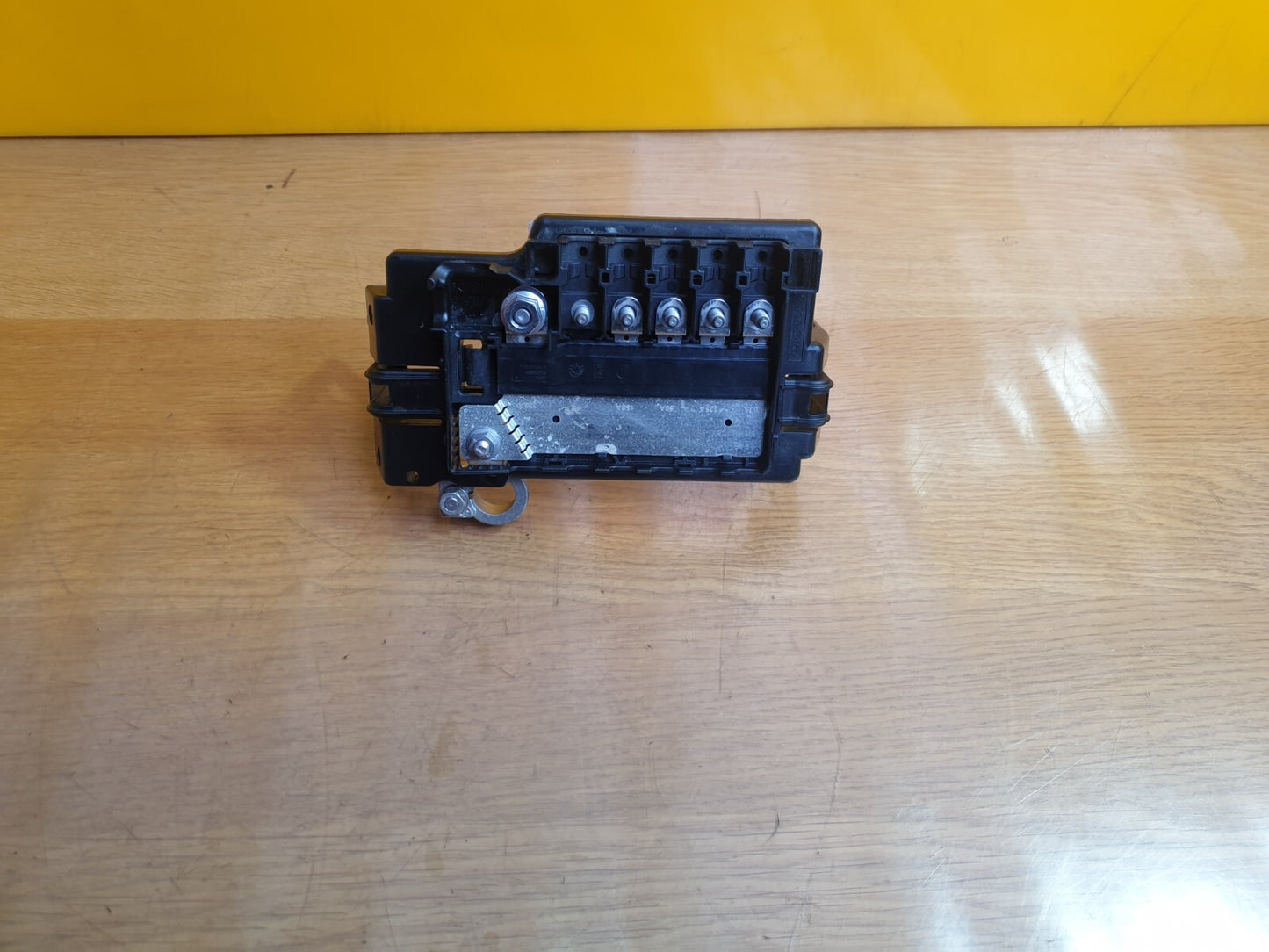 SEAT ARONA FR 1.0 PETROL 2023 BATTERY FUSE BOX 2Q0937548D Warranty A145 - Image 2