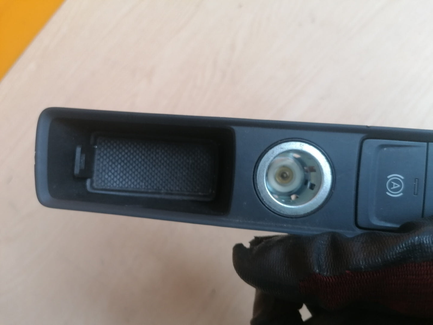 ✅2021 AUDI Q3 F3 1.5TFSI ELECTRIC HANDBRAKE RELEASE SWITCH 83C863349 + WARRANTY - Image 10