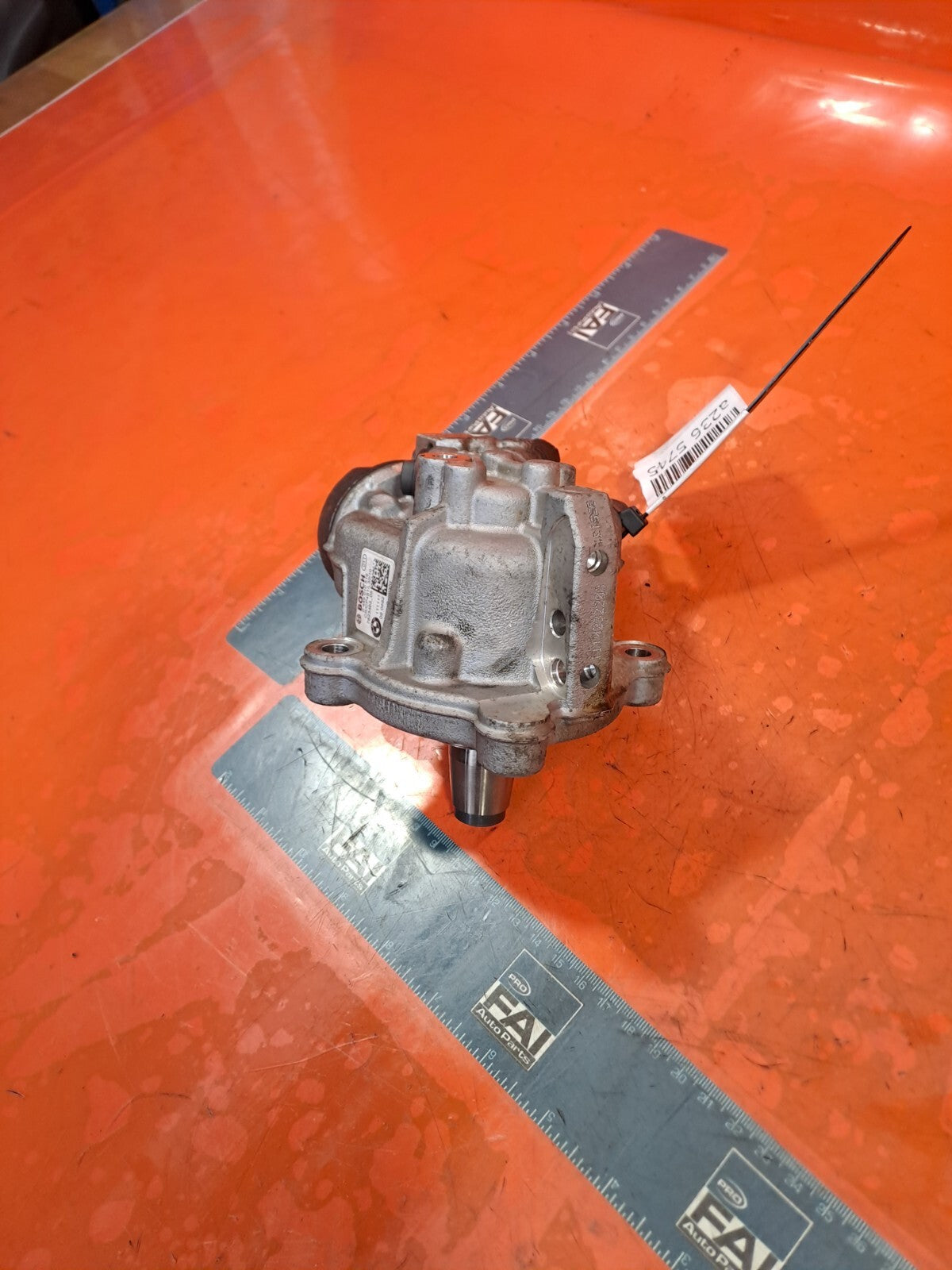 ✅BMW 1 Series 116D F20 Urban 2.0 Diesel 2011 HIGH PRESSURE FUEL PUMP 7823452 - Image 12