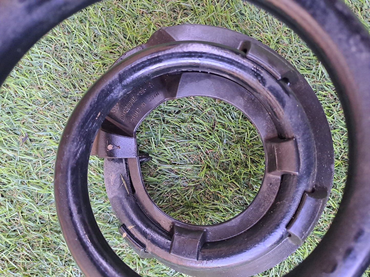 2024 TESLA MODEL 3 LONG REAR RIGHT COIL SPRING 1344472-00-B + WARRANTY A207 - Image 7