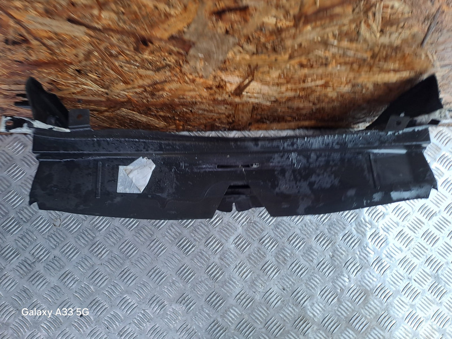 ✅BMW 118D F21 1 Series Sport 2.0 Diesel 2016 AIR DUCT FRONT RADIATOR UPPER PANEL - Image 10
