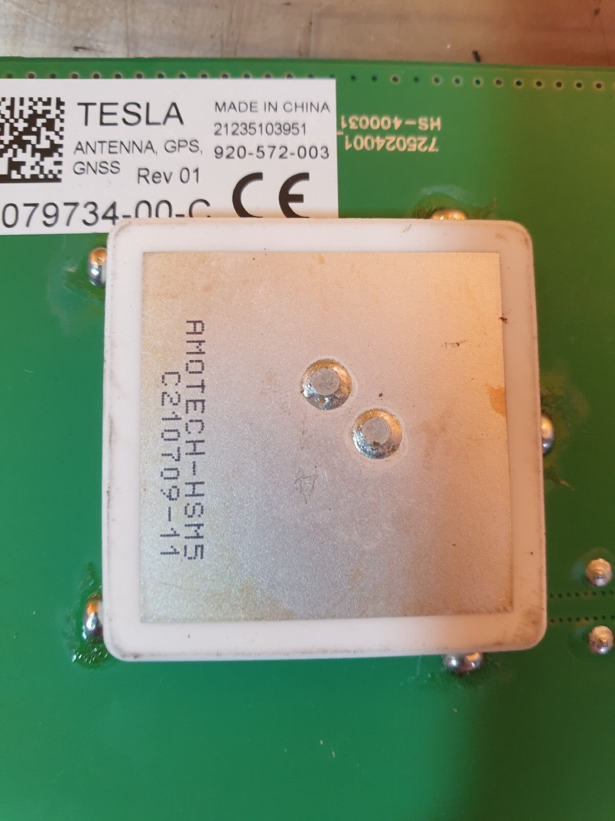 ✅2022 TESLA MODEL Y GPS ANTENNA 1079734-00-C + WARRANTY A172 - Image 9