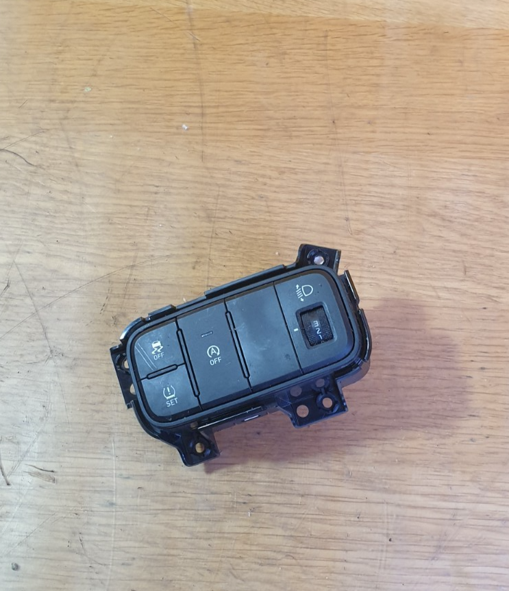 ebay-src:https://i.ebayimg.com/00/s/odyywdc0mw==/z/vfeaaeswisdq2it7/$_57.png