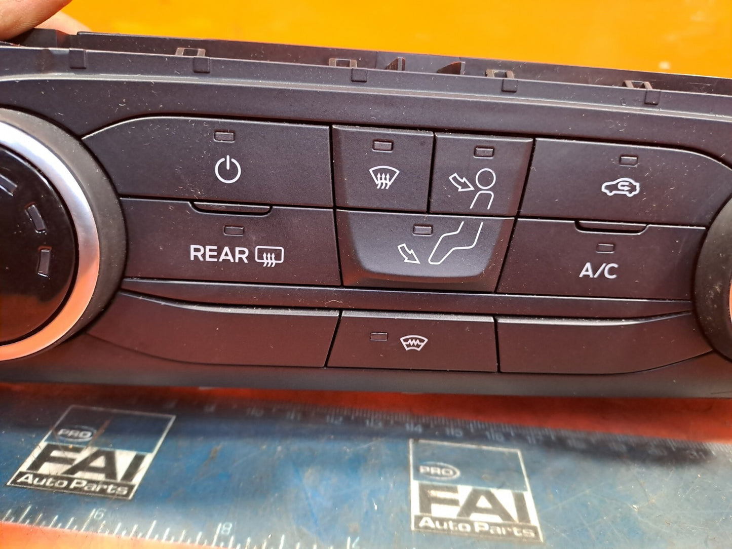 ✅2020 FORD FIESTA ACTIVE 1.0P HEATER A/C CONTROLER SWITCH PANEL J1BT19980BB A247 - Image 3
