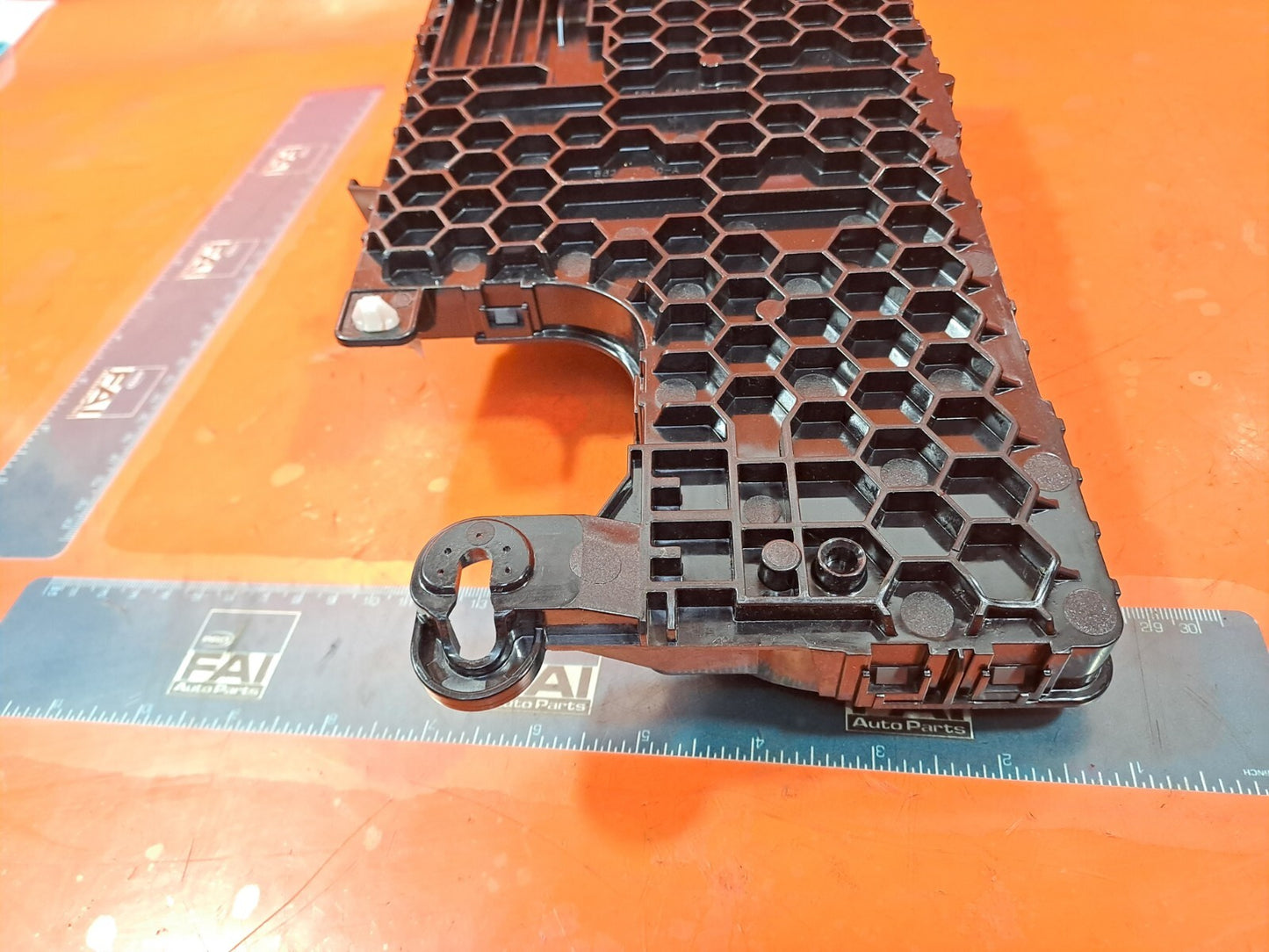 TESLA MODEL 3 LONG 2024 FRONT RIGHT LOW VOLTAGE CONTROL MODULE 1834629-10-D A207 - Image 5