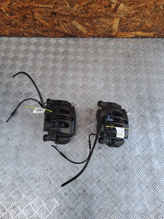 ✅2015 VW CRAFTER CR35 2.0D BRAKE CALIPER FRONT PAIR 2E0615105B + WARRANTY A275 - Image 2