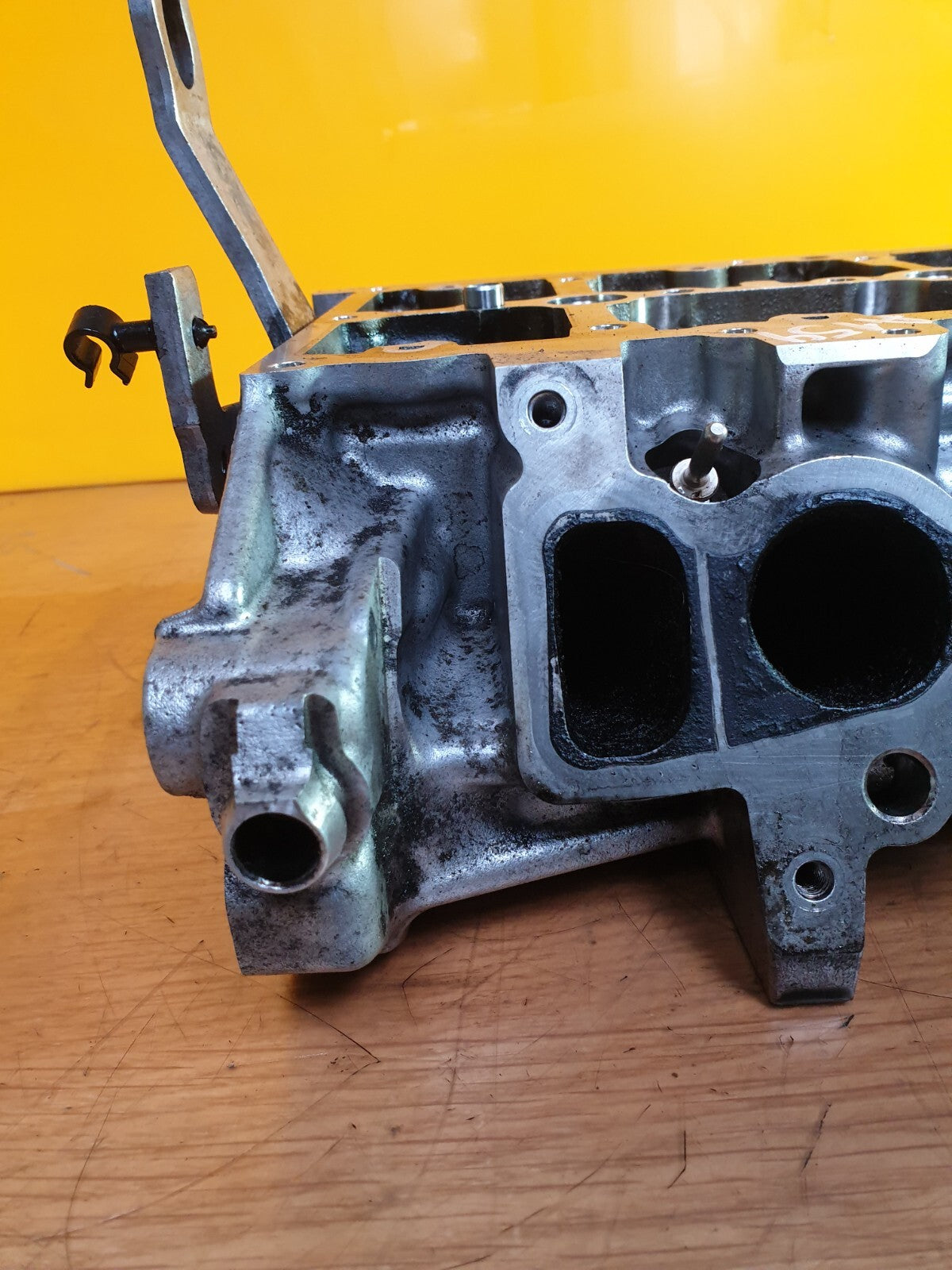 ✅2016 BMW 1 SERIES F20 1.5D CYLINDER HEAD 8513677 + WARRANTY A154 - Image 8