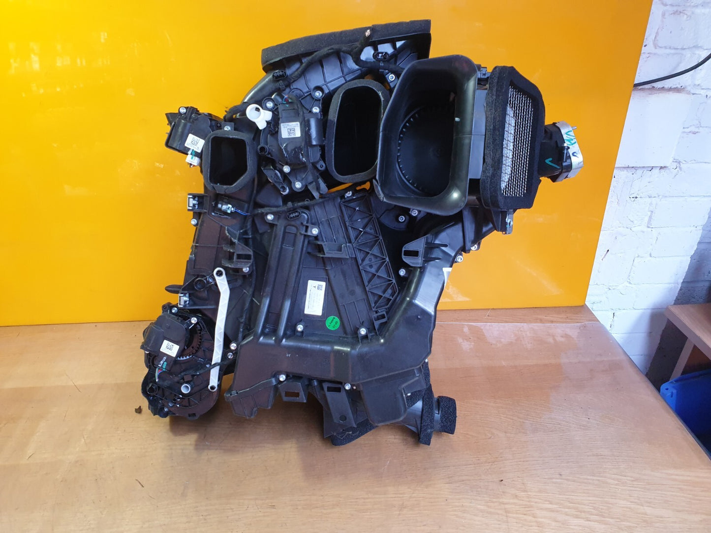 ✅2022 TESLA MODEL Y HEATER BOX MATRIX KFB1512VX-00F4J 1500627-00-A + WARRANTY - Image 12