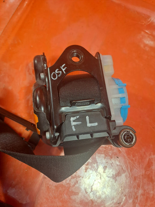 ✅2011 Vauxhall Insignia Front Left Passenger Seat Belt 3063559 + Warranty A104 - Image 2