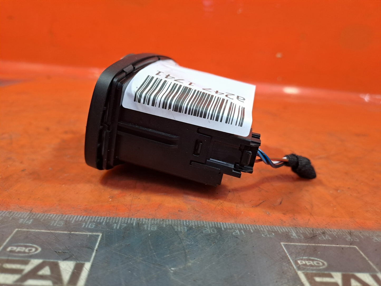 ✅2020 FORD FIESTA ACTIVE 1.0P HEADLIGHT HEADLAMP SWITCH 10507973-00 A247 - Image 6