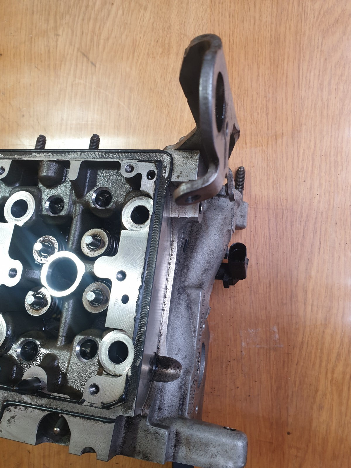 ✅2019 AUDI Q5 FY 2.0TDI CYLINDER HEAD DETA 04L103373E + WARRANTY A168 - Image 2