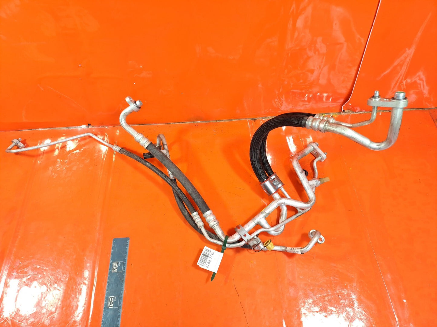 ✅2020 TESLA MODEL 3 AC AIR CON PIPE HOSE 109215700F + WARRANTY A266 - Image 3