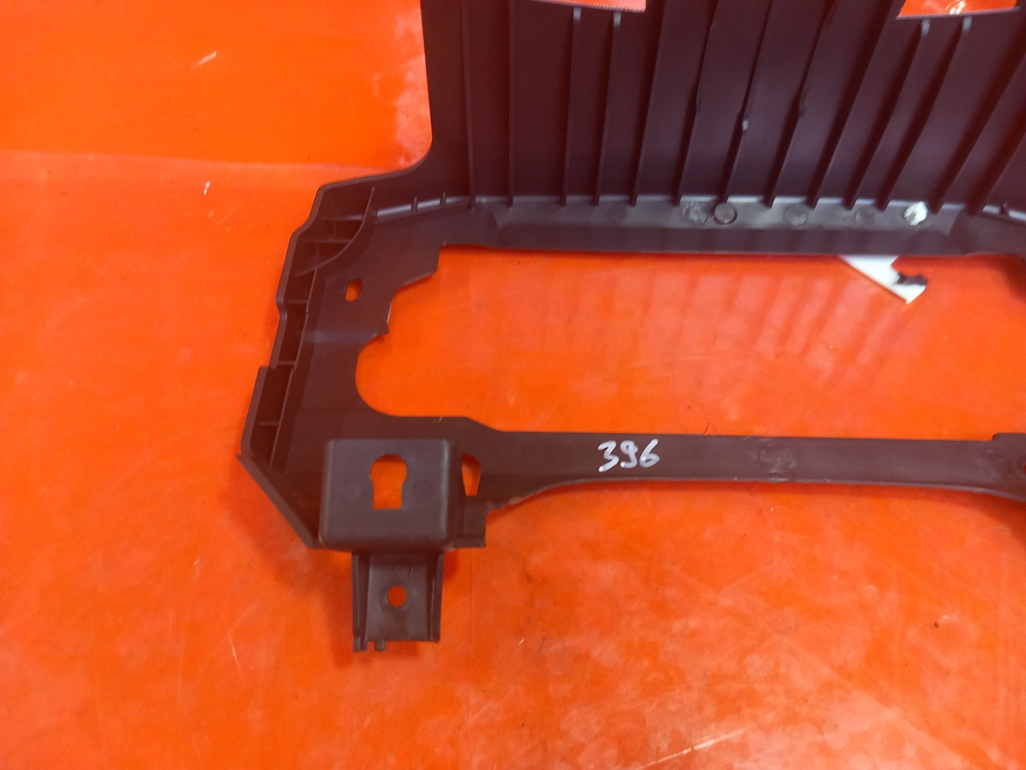 ebay-src:https://i.ebayimg.com/00/s/mtiwmfgxnjaw/z/ksgaaeswzfzqooxe/$_57.jpg