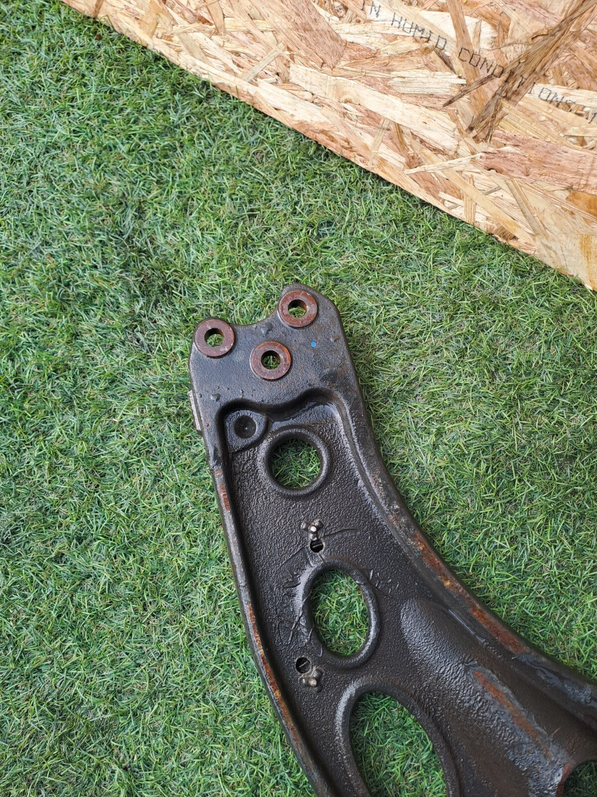 ✅RENAULT Trafic III Sl27 2016 1.6 Diesel FRONT LEFT LOWER CONTROL ARM WISHBONE - Image 9