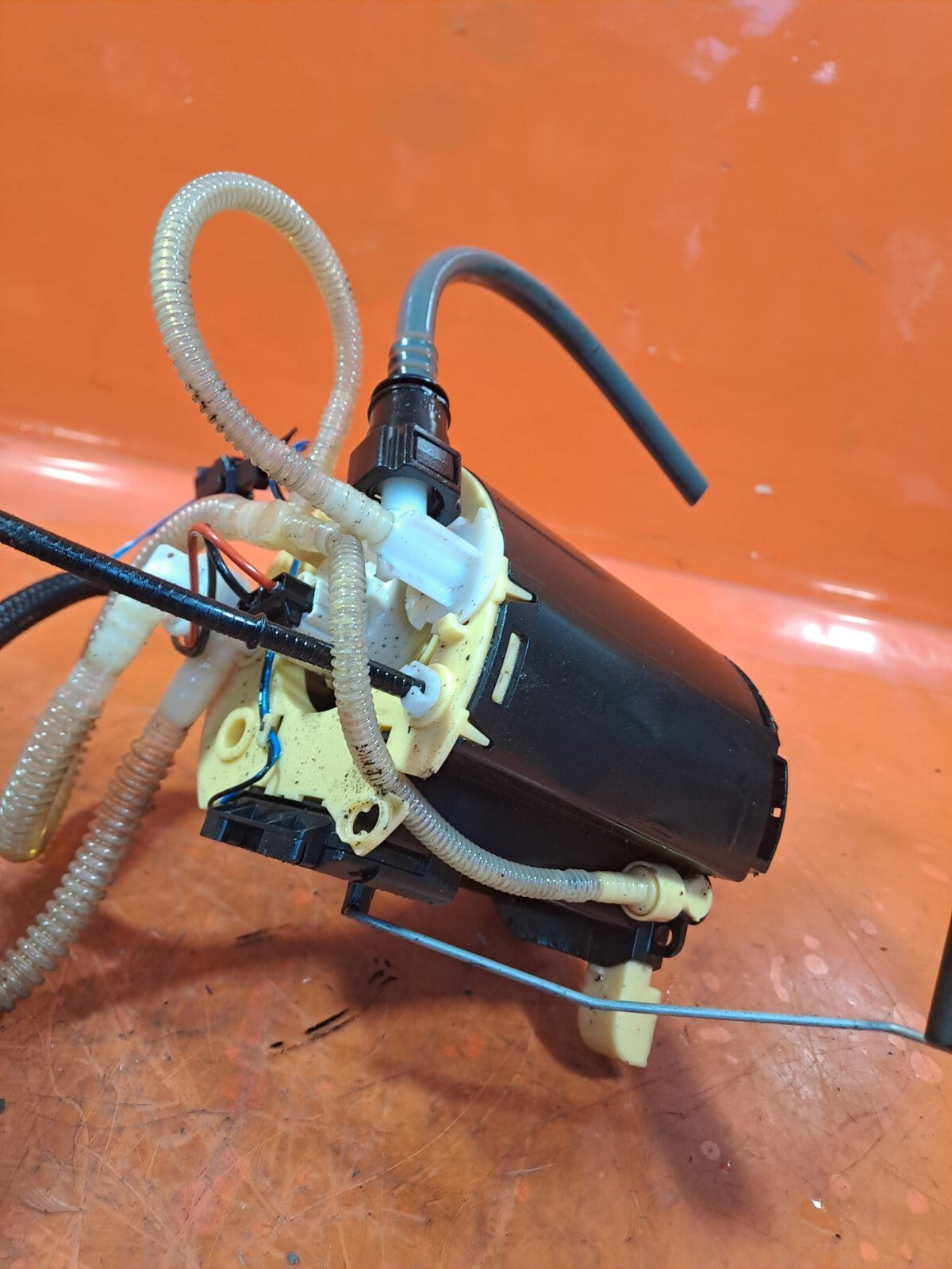 ✅2011 LAND ROVER DISCOVERY 4 L319 3.0D FUEL PUMP SENDER UNIT AH22-9039-BD A239 - Image 7
