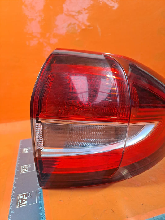 ✅FORD C-MAX ZETEC 1.0 PETROL 2018 REAR RIGHT OUTER TAIL LIGHT F1CB-13404-BE A237 - Image 2