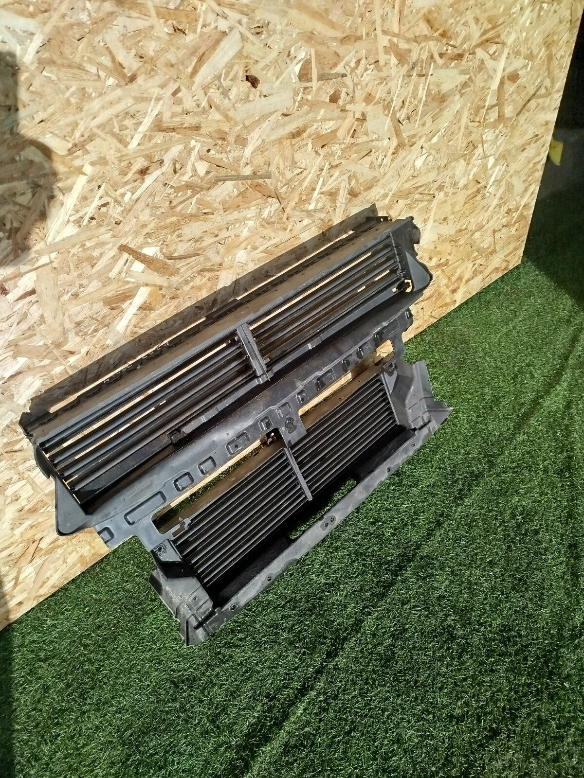✅FORD MONDEO MK5 2.0 DIESEL 2016 RADIATOR AIR SHUTTER FLAP Warranty A259 - Image 3